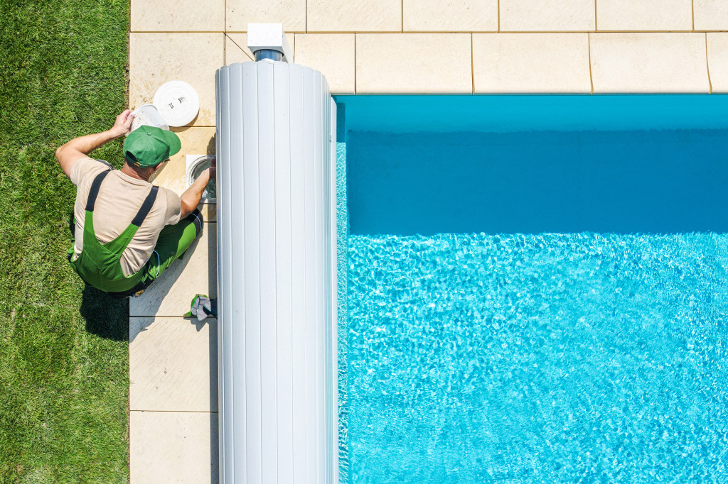 Comment choisir sa bâche de piscine ?