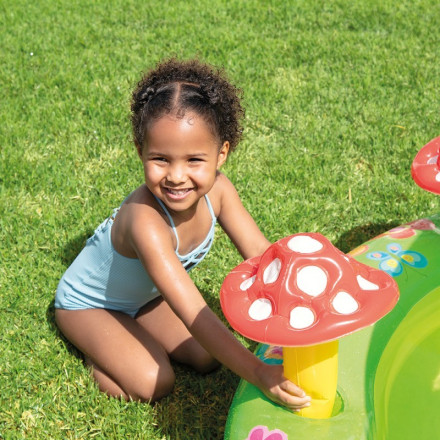 Aire de jeux gonflable jardin Intex - Le Dépôt Bailleul