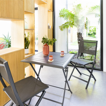 Table aluminium pliante Azua 2 personnes graphite - Le Dépôt Bailleul