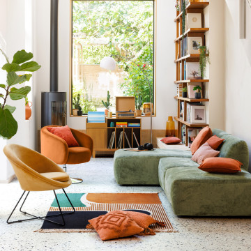 Pouf en velours Mavuno vert cèdre Atmosphera - Le Dépôt Bailleul