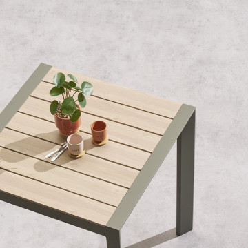 Table fixe carrée 2p Evasion lin/laurier Hespéride - Le Dépôt Bailleul