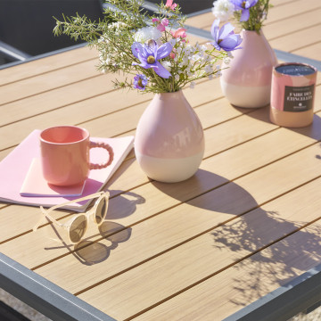 Table extérieure extensible 10p. Axiome effet bois et graphite Hespéride - Le Dépôt Bailleul