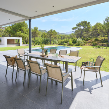 Table extensible 10 places Evasion effet bois lin/laurier Hespéride - Le Dépôt Bailleul