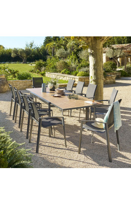 Table extensible 10 places...