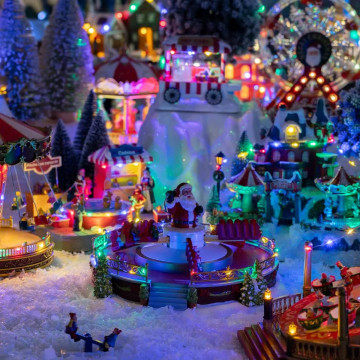 Village Noël lumineux Manège Père Noël 25 LED musical et animé - Le Dépôt Bailleul
