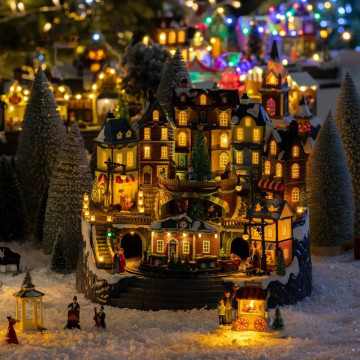 Village Noël lumineux gare et sapin 39 LED musical et animé - Le Dépôt Bailleul