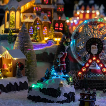 Village de Noël Père-Noël et ses ballons animé et lumineux - Le Dépôt Bailleul