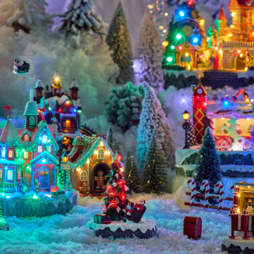 Village lumineux sapin de Noël 13 LED multicolore musical animé - Le Dépôt Bailleul