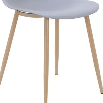 Chaise PP gris pieds métal effet bois - Le Dépôt Bailleul