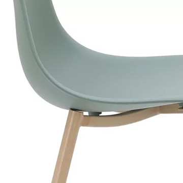 Chaise PP vert pieds métal effet bois - Le Dépôt Bailleul