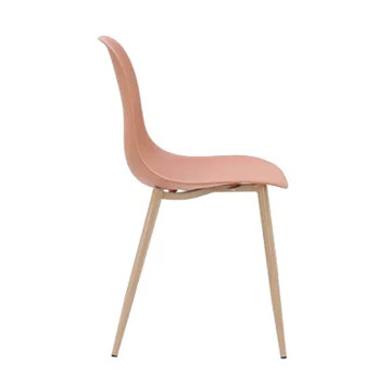 Chaise PP terracotta pieds métal effet bois - Le Dépôt Bailleul