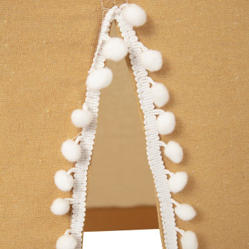 Tipi enfant ocre 160 cm avec pompons Atmosphera - Le Dépôt Bailleul.