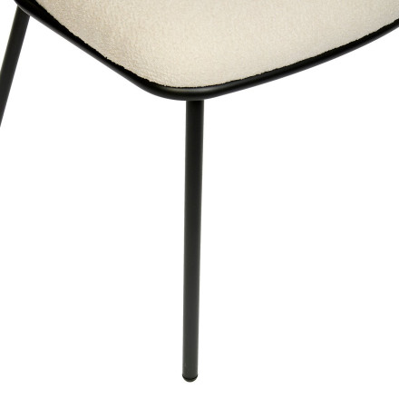 Chaise Alba chenille ivoire pieds métal noir Atmosphera - Le Dépôt Bailleul
