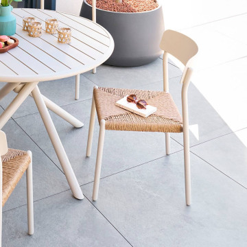 Chaise extérieure empilable Wistty effet rotin argile Hespéride - Le Dépôt Bailleul