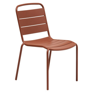 Chaise extérieure métal empilable Alegoria acajou Hespéride - Le Dépôt Bailleul