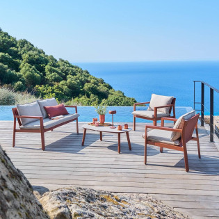 Salon de jardin 4 places Flovia beige/acajou Hespéride - Le Dépôt Bailleul