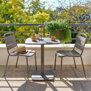 Table de jardin métal 2 places Alégoria café Hespéride - Le Dépôt Bailleul