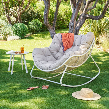 Fauteuil à bascule extérieur Paopao beige/argile Hespéride - Le Dépôt Bailleul