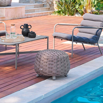 Pouf extérieur maille tressée Obbae café Hespéride - Le Dépôt Bailleul