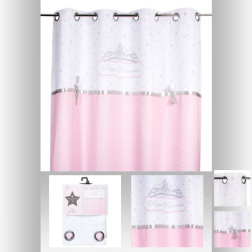 Rideau à anneaux rose et blanc pour chambre enfant - Le Dépôt bailleul