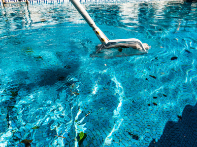 Tout savoir sur l’entretien de la piscine